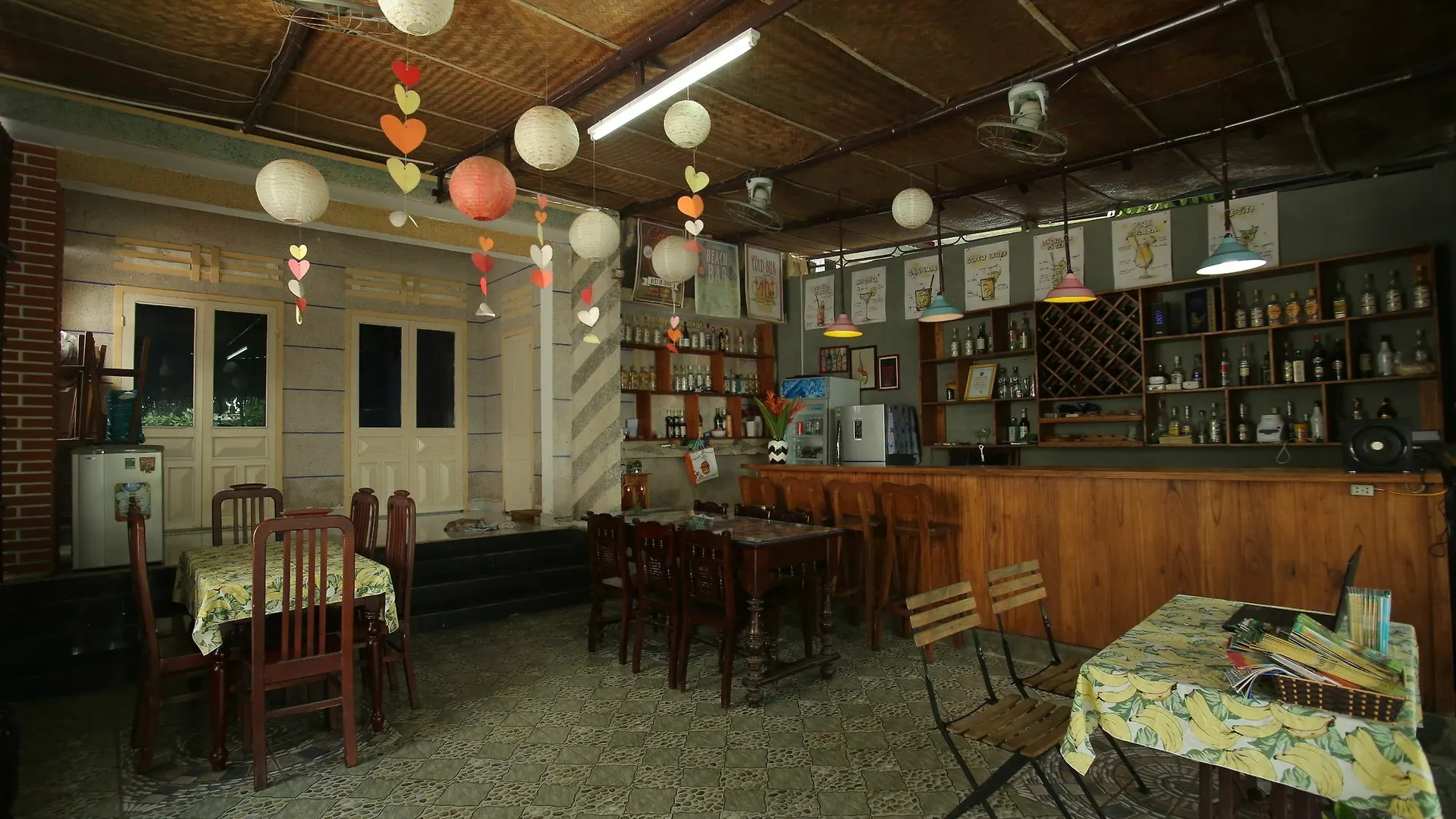 Seaweed Homestay Hoi An contacts
